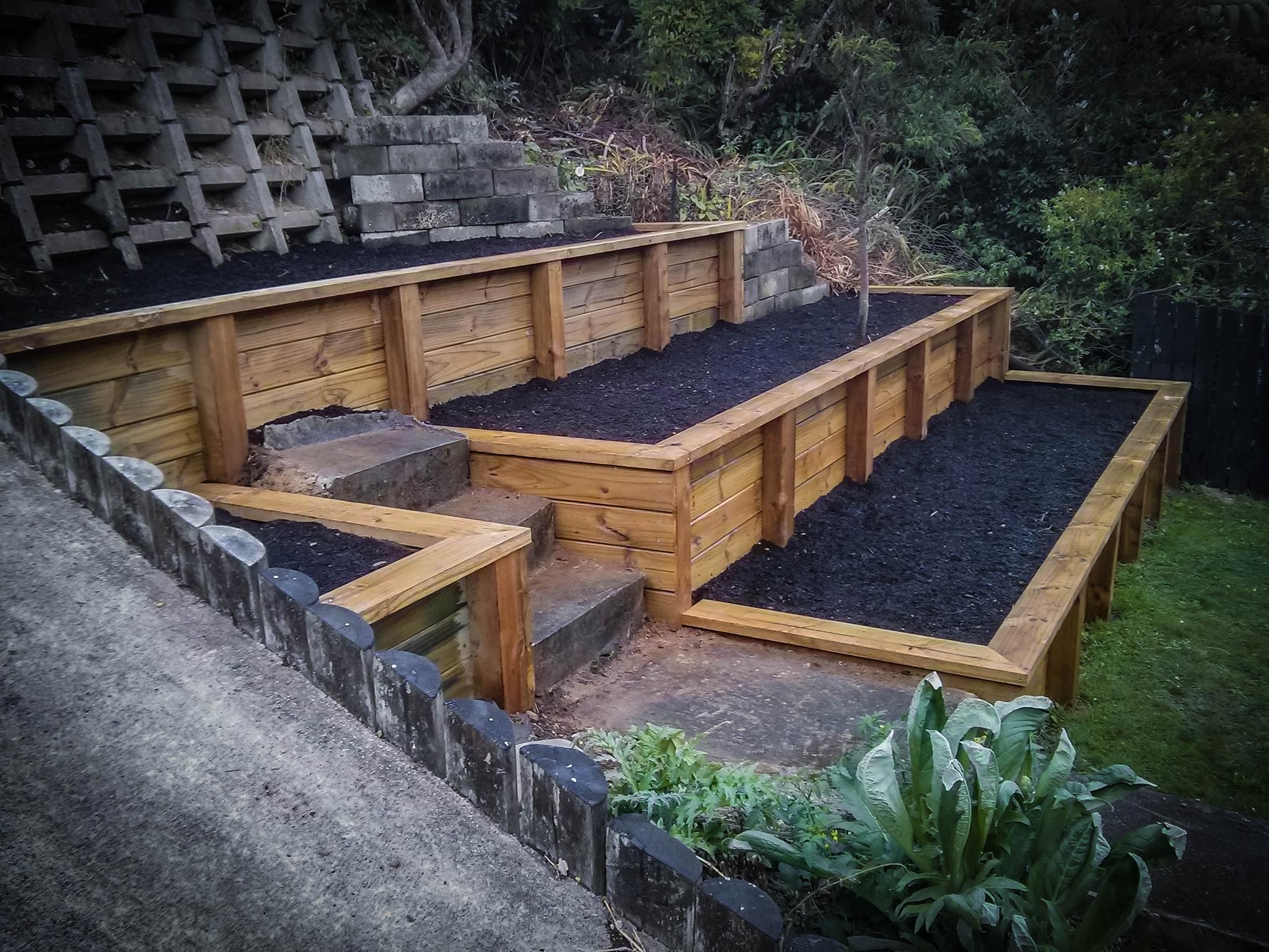 Three-tier Retaining Walls